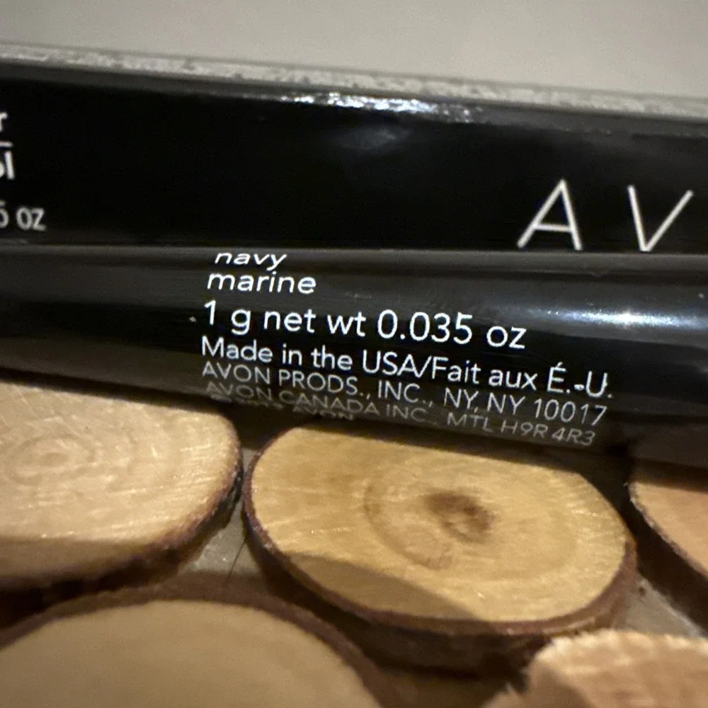 Avon ~ Kohl Eye Liner ~ Color: Navy ~ New With Box